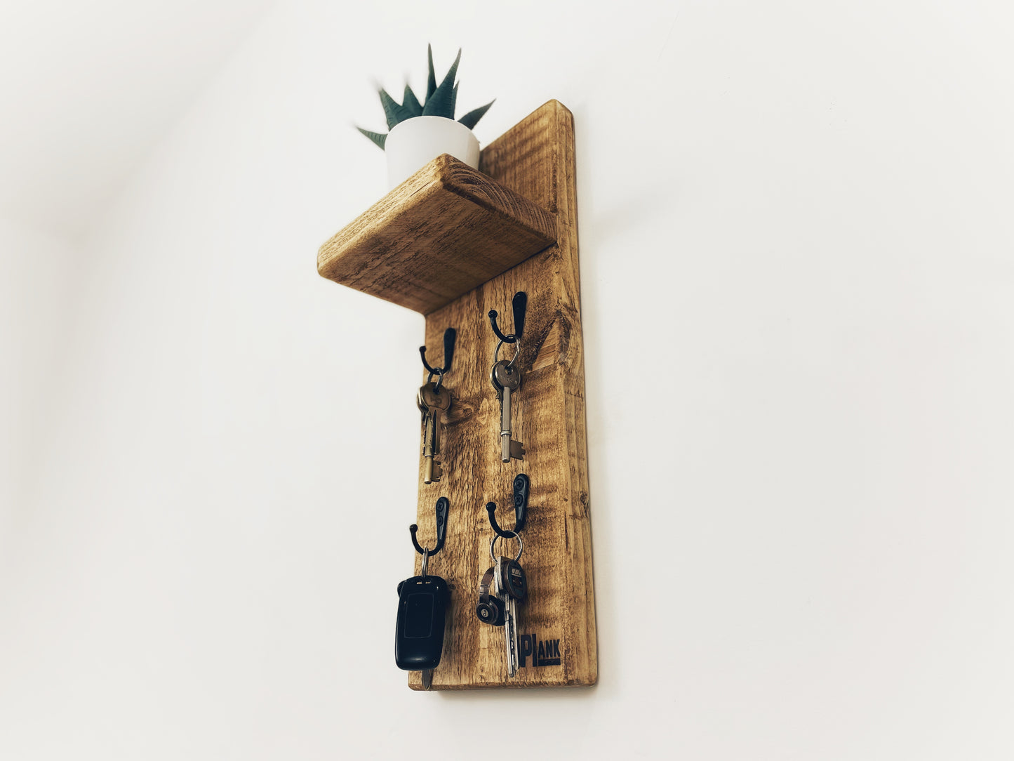 4 Key Hook Holder with Top Shelf