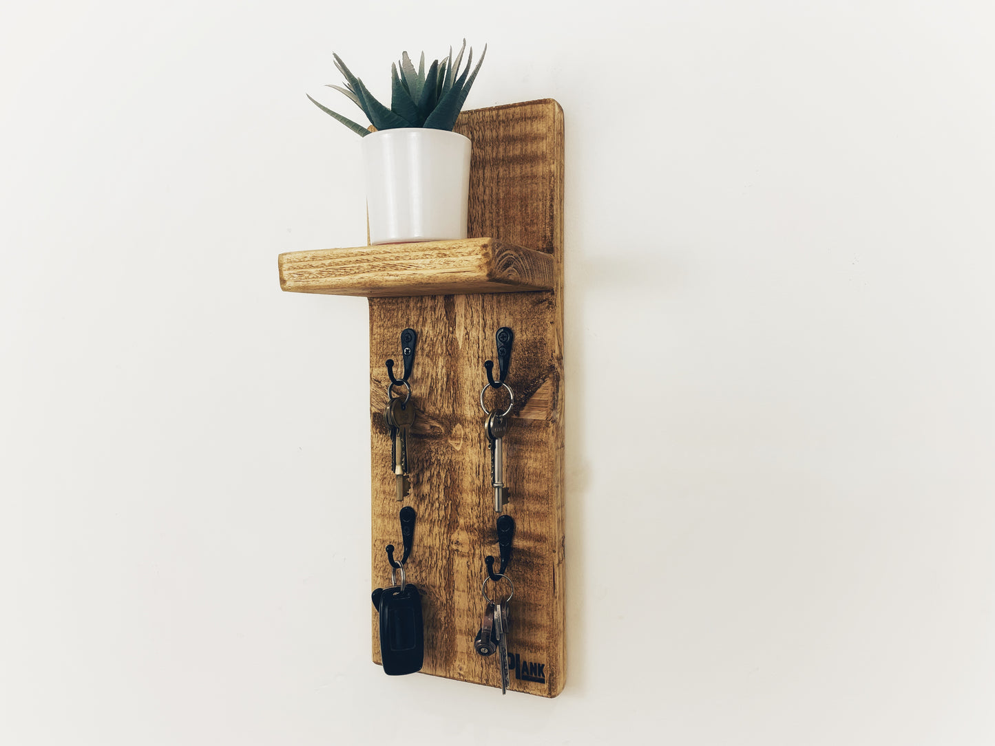 4 Key Hook Holder with Top Shelf