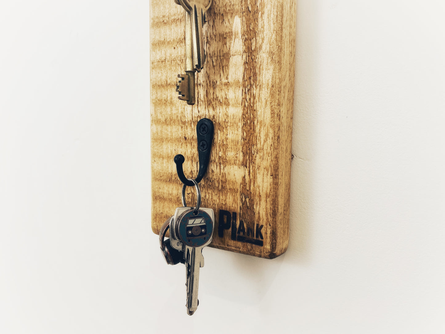 3 Key Hook Holder with Top Shelf